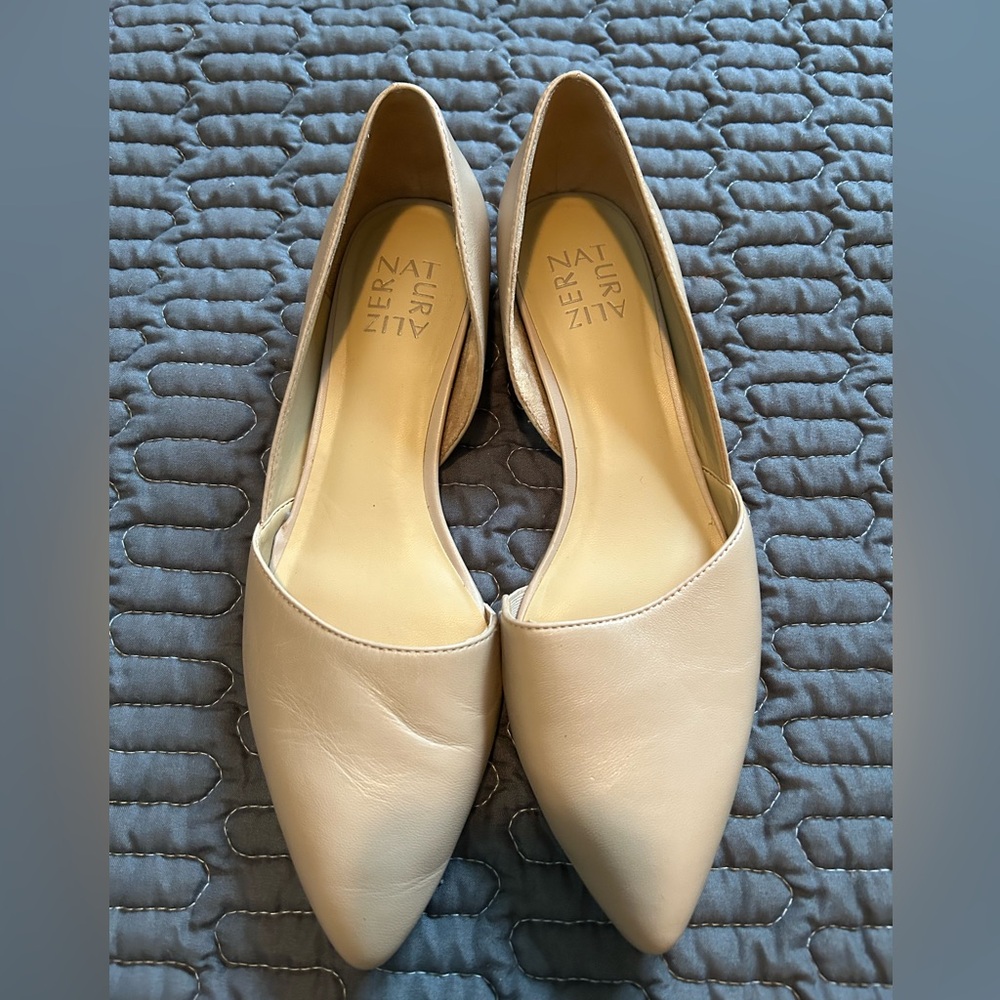 Naturalizer Cream Flats